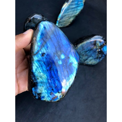 LABRADORIT blau FREEFORM komplett poliert 4 Stück