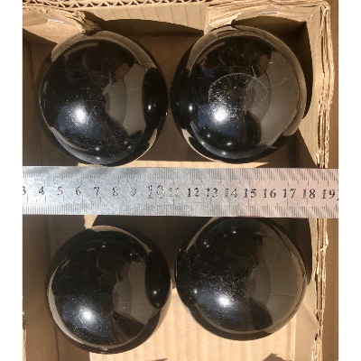 TURMALIN SCHWARZ KUGEL 1,95 Kg